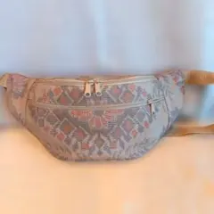 Item thumbnail for item e1e9d6cf-71a2-44ac-988d-17f15ed0ccce