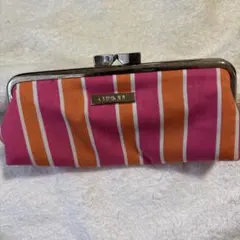 Item thumbnail for item 7c528d97-63b2-4143-bec4-1e9becffe70e