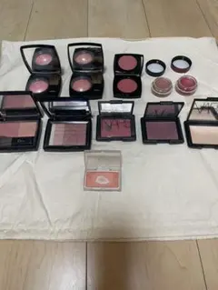 シャネル、ディオール、クレドポーボーテ等チーク、フェイスパウダーまとめ売り