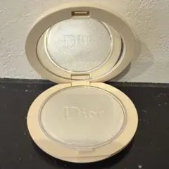 Item thumbnail for item 018fbb1c-9a4b-47ad-ab75-f26624787c31