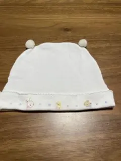 ファミリア ベビー帽子　ポンポン付き