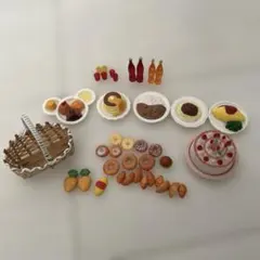 ミニチュア食べ物セット　シルバニアファミリーにも