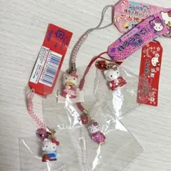 ハローキティ根付 ストラップ 色違い2種セット オコジョ - メルカリ
