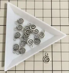 Item thumbnail for item d98adfbb-aa20-44ee-b45e-e1f40b4b1fe2