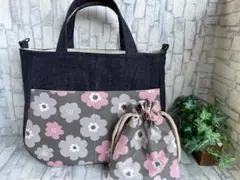 まり様専用　☆184 ラウンド型トートバッグ　巾着付