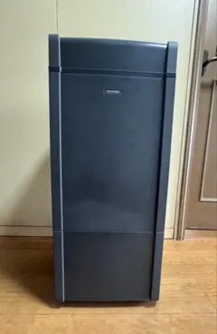 アイリスオーヤマ　除湿機　IJH-L160-Hのサムネイル