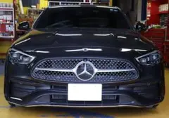 W206 メルセデス・ベンツ Cクラス 純正フロントグリル 新車外しのサムネイル
