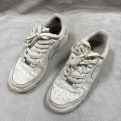 Nike Air Force 1 ホワイトスニーカー