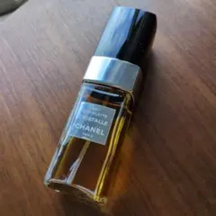 CHANEL シャネル　オードトワレ　クリスタル
