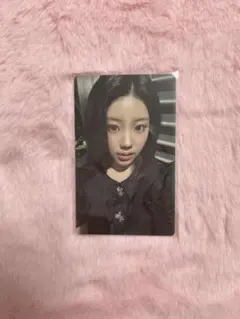 ILLIT 公式トレカ　ハートタッチ限定トレカ 2025年最新】illit トレカ ハートタッチの人気アイテム - メルカリ