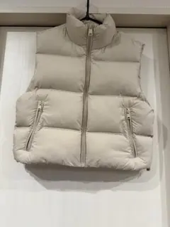 【ZARA 】ダウンベスト　ベージュ　Mサイズ