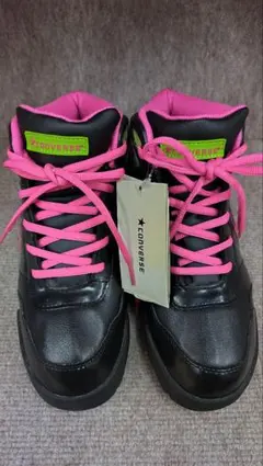 CONVERSE ブラック/ピンク ハイカットスニーカー