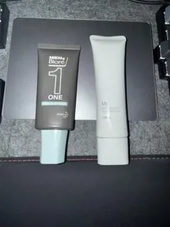 Item thumbnail for item 5679a91d-f0d5-4c53-9f37-1843fc7c2a9c