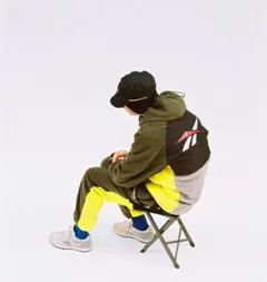Thisisneverthat & Reebok パーカーセット