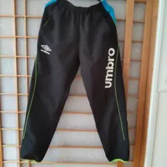 美品　UMBRO　パンツ