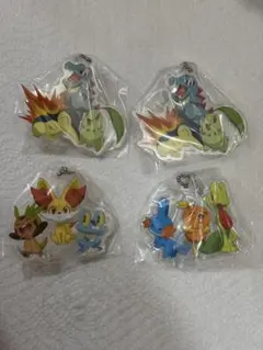 ポケットモンスター 旅立ちの3匹アクリルスイング 4個セット