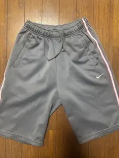 Item thumbnail for item b6fe2c84-8148-4aee-bdae-c4764b9bfe0b