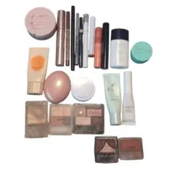 化粧品まとめ売り　22点