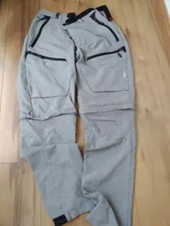 フィールドコアパンツ