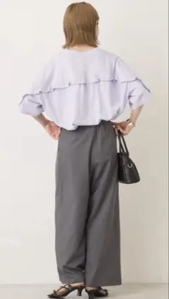 AMERICAN HOLIC バックフリルラウンドカットプルオーバー M