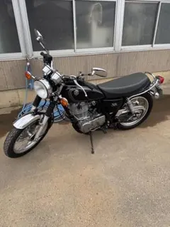 車検令和9年6月❗️ヤマハ SR400 RH03J インジェクションのサムネイル