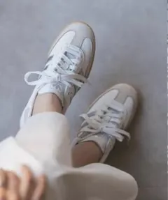 アディダス★サンバOG★JI2725★24.5cm★ホワイト/シルバーメタリック