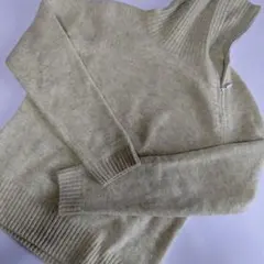 NEWYORKERニットセーター 淡いグレー