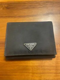 プラダ 二つ折り財布 折り財布