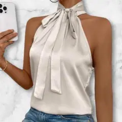 ホルターネック　トップス　シャンパンゴールド　ZARA H&M Bershka
