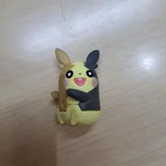 ポケモン　モルペコ　フィギュア