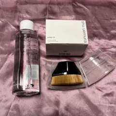 【新品未使用・ケース付】shu uemura ファンデーションブラシ＆クリーナーのサムネイル