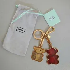 TOUS　キーホルダー　メタル製ベア型　キーリング　巾着袋付き　未使用　トウス