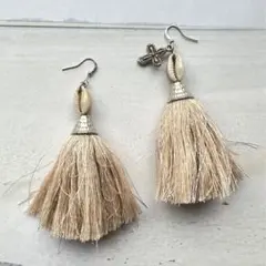 Item thumbnail for item aaf676e5-97be-47e2-af1c-d920ee72dc21