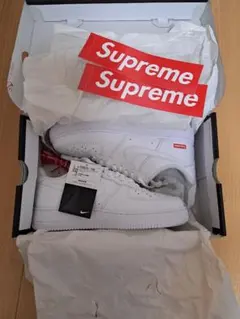 Supreme/Nike Air Force 1 Low White