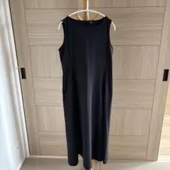 ユニクロウルトラストレッチワンピース XL ブラック