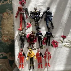 仮面ライダー・戦隊ヒーロー ソフビ まとめ売り W・龍騎・ハリケン・デカ 11体