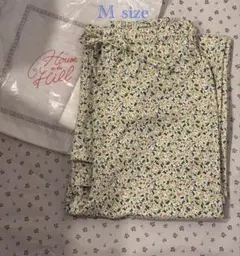 House on the Hill parent pants flower M - メルカリ