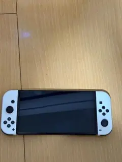 Nintendo Switch（有機ELモデル）白 本体