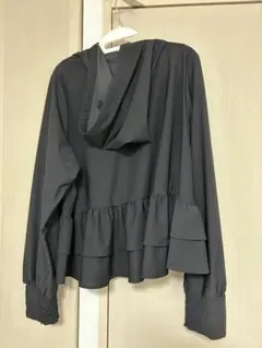 しまむら　UVカットパーカー　ブラック　3L バックフリル