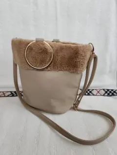 Item thumbnail for item 33100d48-e796-4fbc-b281-a737c09ce674