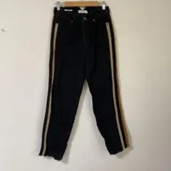 ハイウエストデニム　マムフィット　ベルシュカ　デニム　32