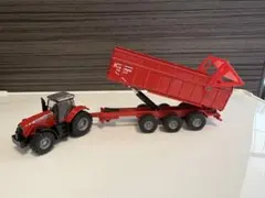 SIKU ミニカーマッセイ・ファーガソン トラクター トレーラー付きSK1844