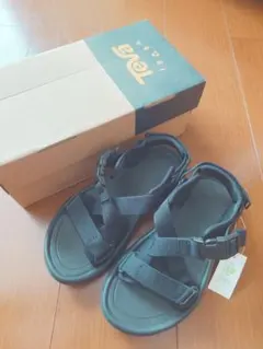 Teva スポーツサンダル ブラックのサムネイル