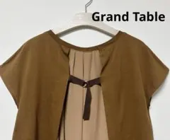 美品 Grand Table グランターブル トップス プルオーバー 麻のサムネイル