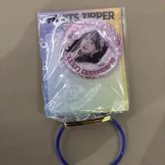 七*ー様 松本かれん FRUITS ZIPPER 缶バッジ GiGO