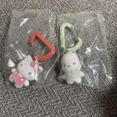 【翌日配送】ふわふわフロッキーマスコット ハローキティ ポチャッコ ガチャ