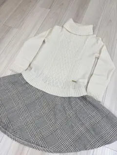 ブルーレーベルクレストブリッジ　ニットドッキングワンピース　ロゴプレート　36