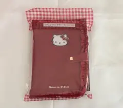 Maison de FLEUR HELLO KITTY いちごマルチケース