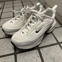 NIKE ナイキ W AIRMAX PORTAL WHF3053 23.5cm