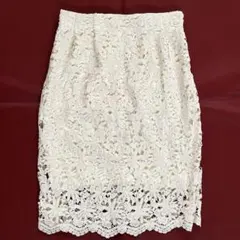 ロペピクニック　オフホワイトレース タイトスカート